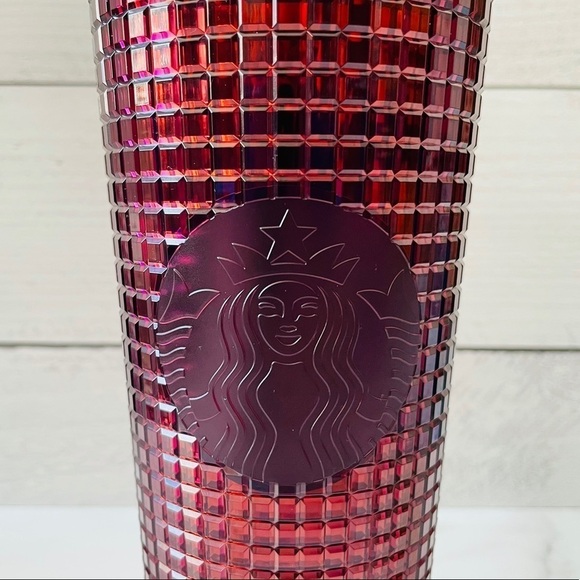 Starbucks 2020 Holiday Berry Plum Grid Tumbler - Picture 2 of 5